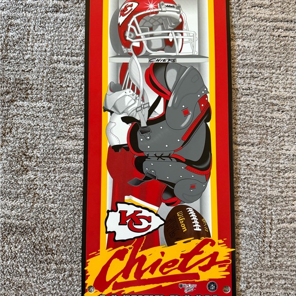 Kansas City Chiefs Locker Room Wall Decor - Picture 1 of 2